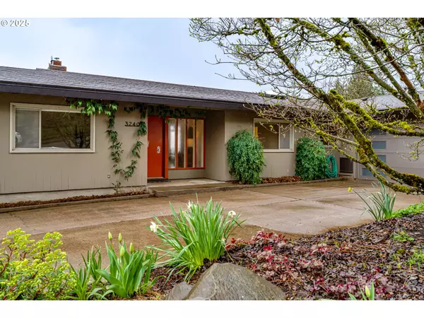 3240 HOLIDAY DR S, Salem, OR 97302