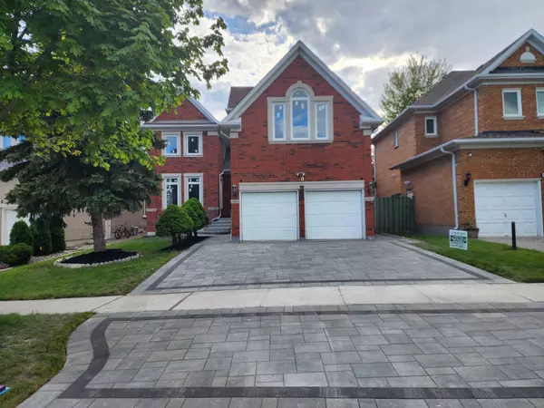 40 Kingmount CRES, Richmond Hill, ON L4B 3W6