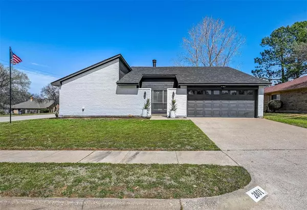 Bedford, TX 76021,2801 Woodpath Lane