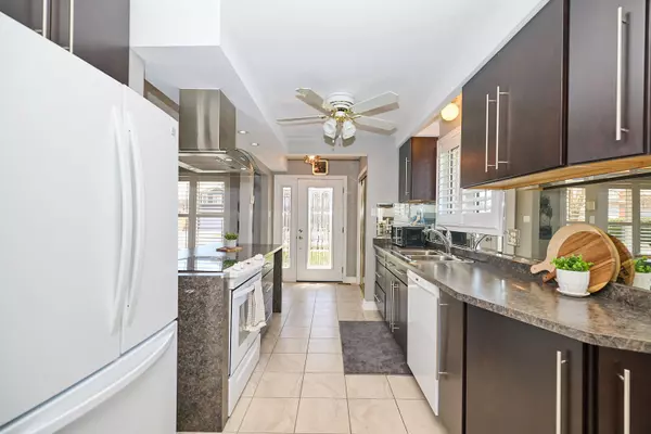 Niagara Falls, ON L2J 3M1,3327 Wiltshire BLVD