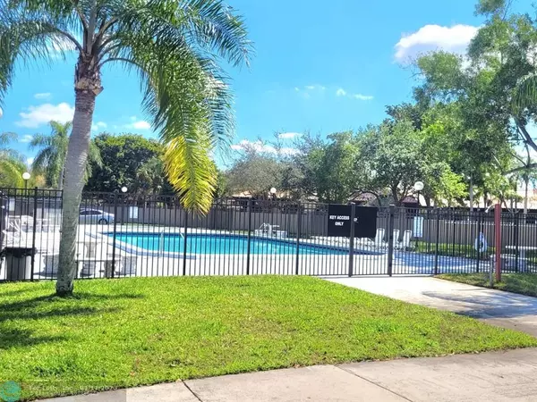 Sunrise, FL 33351,9808 NW 36th St #2D
