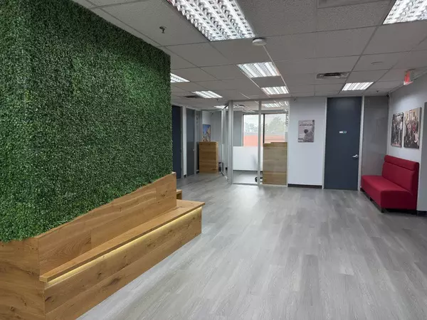 Mississauga, ON L4Z 1P4,230 Watline AVE #Office H