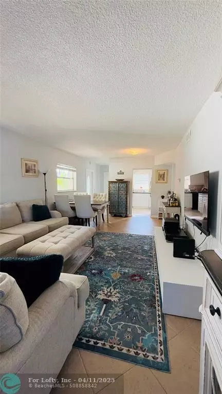 Deerfield Beach, FL 33064,4200 Crystal Lake Dr #210