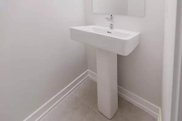 Stittsville - Munster - Richmond, ON K0A 2Z0,525 Oldenburg AVE