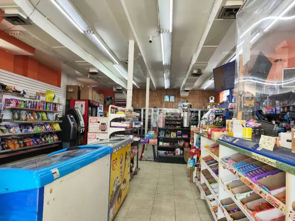 London East, ON N5W 4K5,499 highbury AVE N
