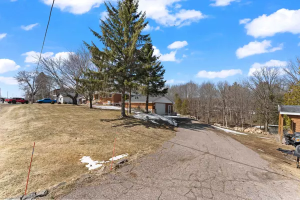 Laurentian Valley, ON K8A 6W6,470 Forest Lea RD