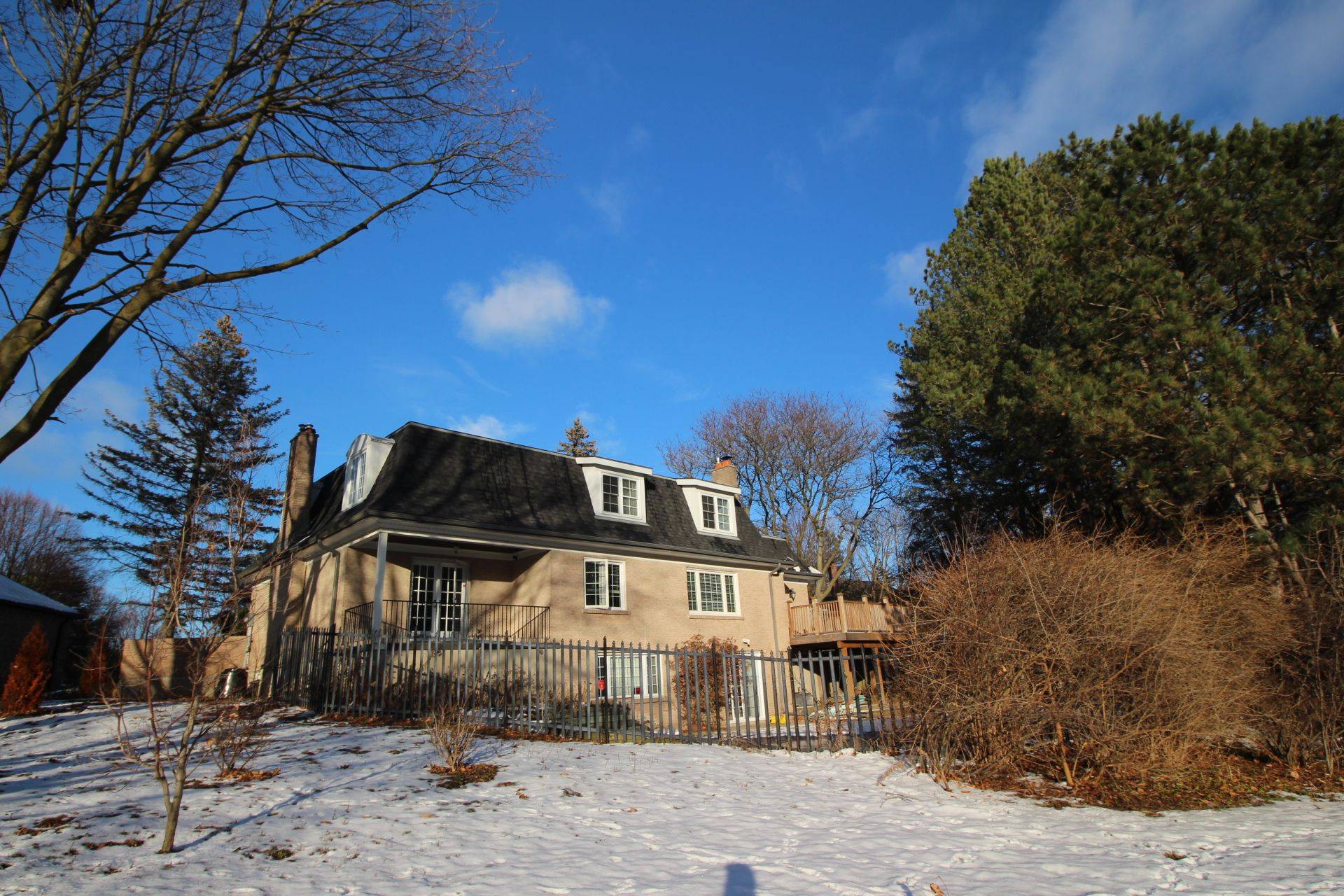 Waterloo, ON N2L 5E8,21 Post Horn PL
