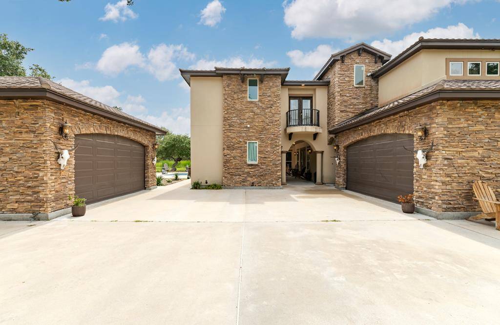 2700 Chandler Pl, Ingleside, TX 78362