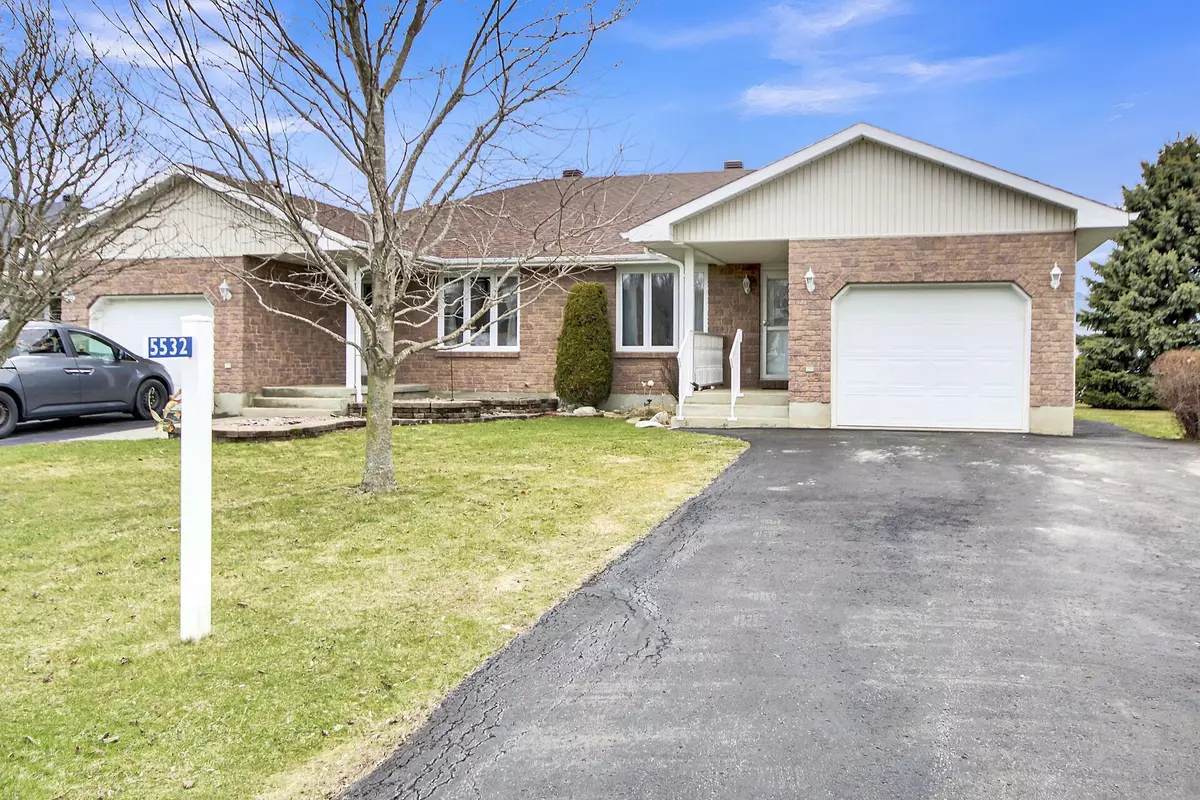 South Dundas, ON K0E 1K0,5532 Bridlewood CT