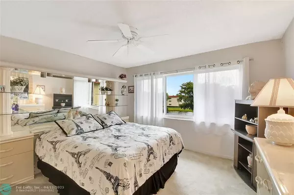 Pembroke Pines, FL 33025,800 S Hollybrook Dr #302