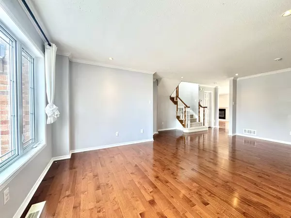 Barrhaven, ON K2J 5N8,224 Highpointe CRES