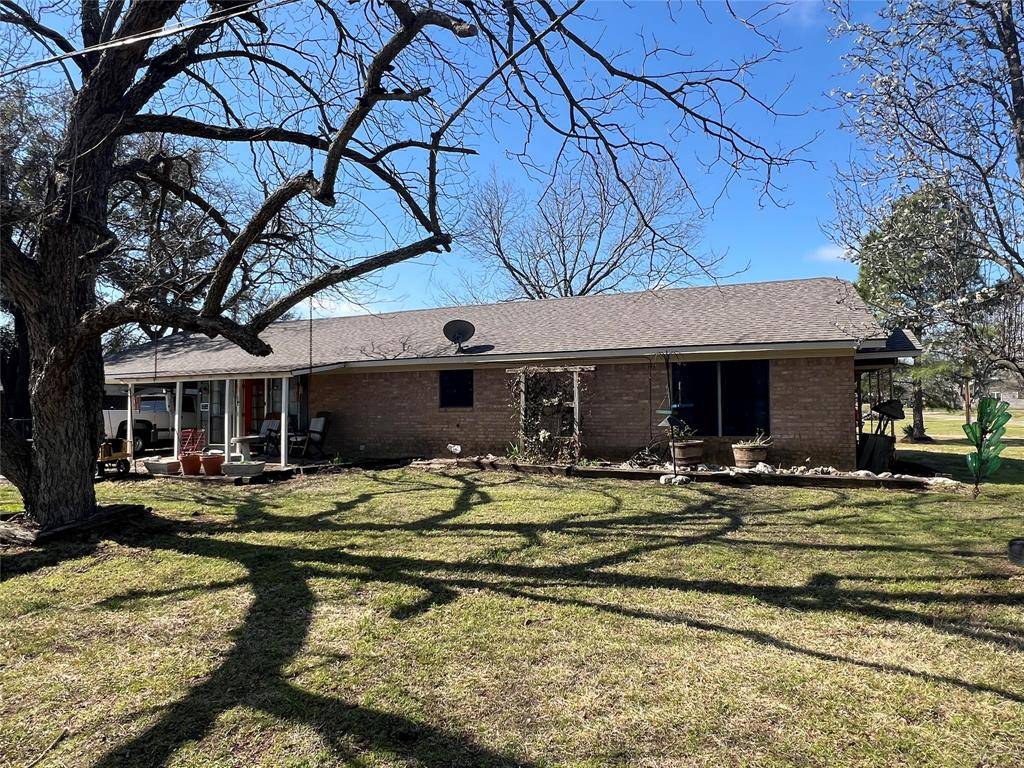 Blooming Grove, TX 76626,425 E 3rd Street