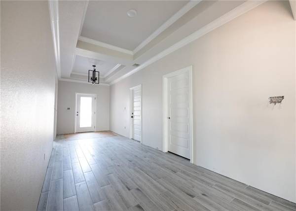 816 Secretariat Drive, Hewitt, TX 76643