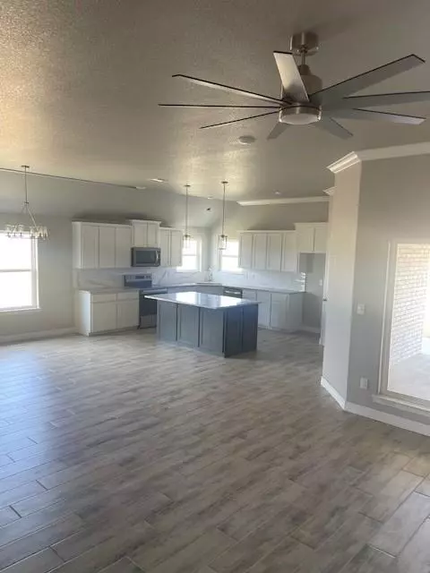 Hewitt, TX 76643,1304 Promised Land Road