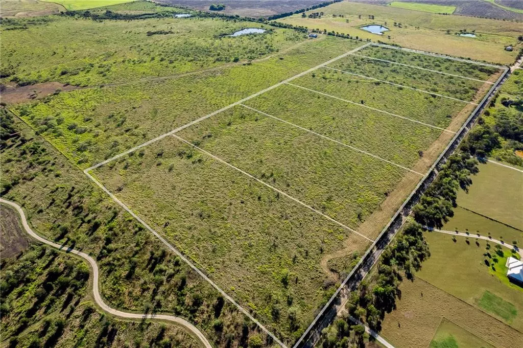 Axtell, TX 76624,9100 County Line Road S #Lot 3