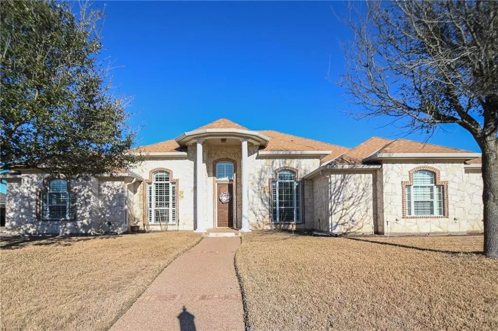 Hewitt, TX 76643,1104 Ridgeview Drive