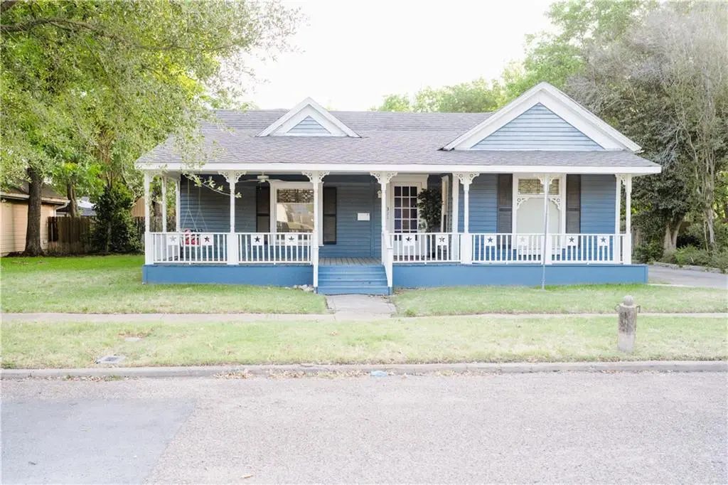 311 S Monroe Street, Mcgregor, TX 76657