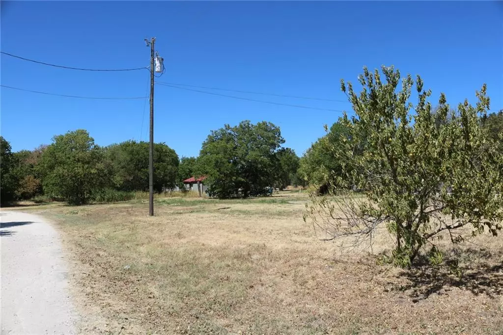 Mount Calm, TX 76673,202 N 6th Street W