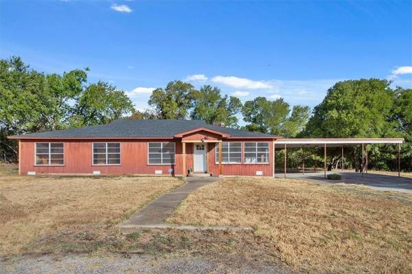 2547 State Hwy 31, Hubbard, TX 76648