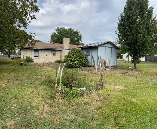 Groesbeck, TX 76642,306 Allison Avenue