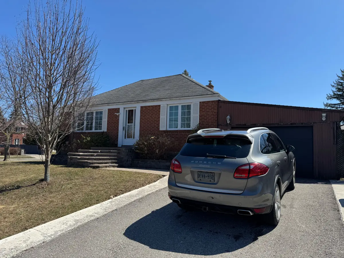 Toronto E08, ON M1M 3P1,34 Bellamy RD S