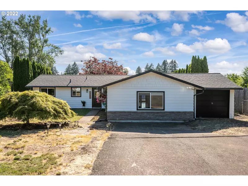 14095 SE HOLLY VIEW LN, Damascus, OR 97089