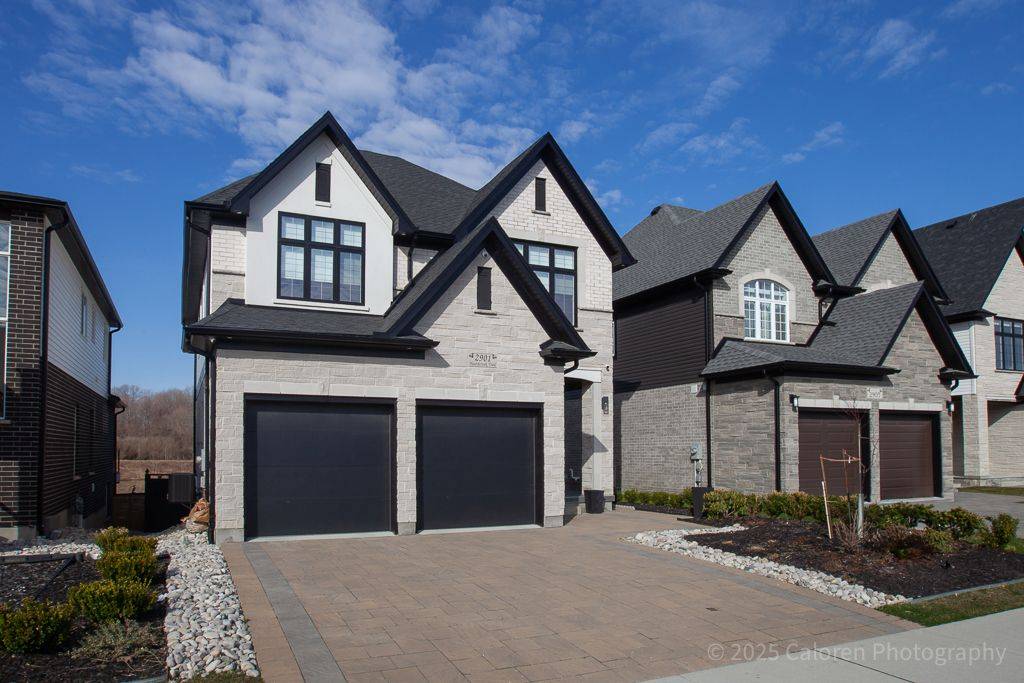 2901 Heardcreek TRL, London, ON N6G 0V9