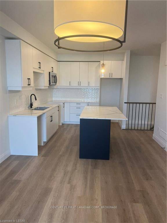 London, ON N6P 0H9,3900 SAVOY ST #161