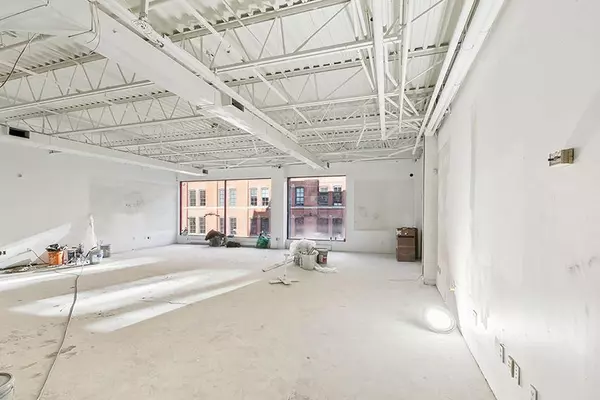 Toronto C08, ON M5V 2C3,101 Richmond ST E #Ground&2nd Floor