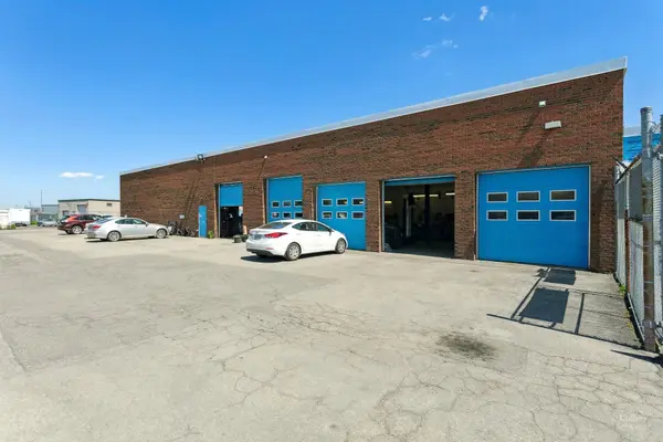 Brampton, ON L6W 3K7,322 Rutherford RD S