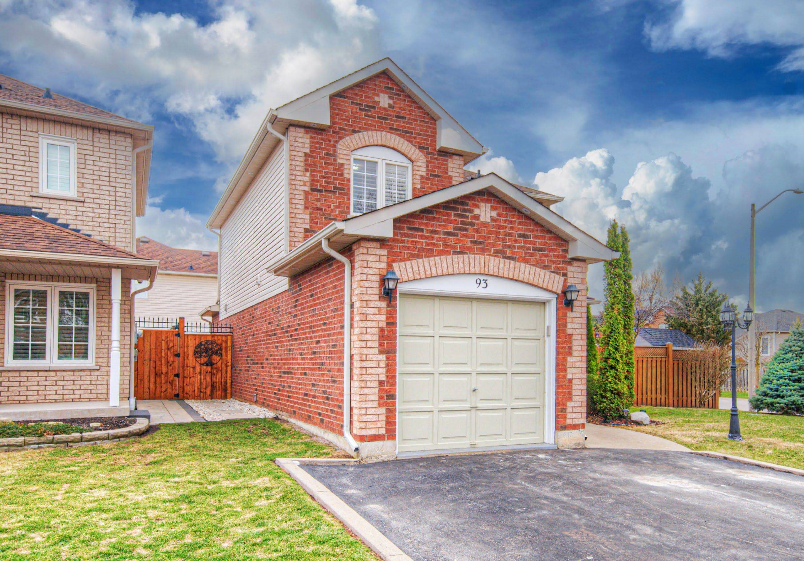 Cambridge, ON N1P 1C5,93 Wheatland DR