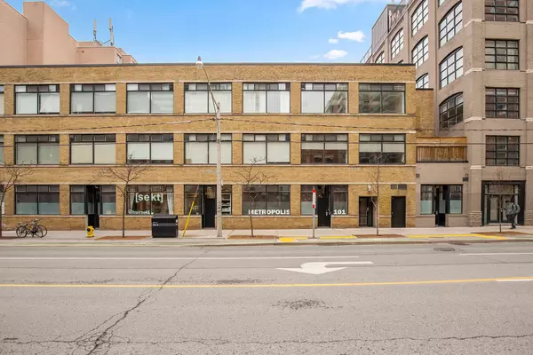 Toronto C08, ON M5A 2R1,80 Sherbourne ST #101