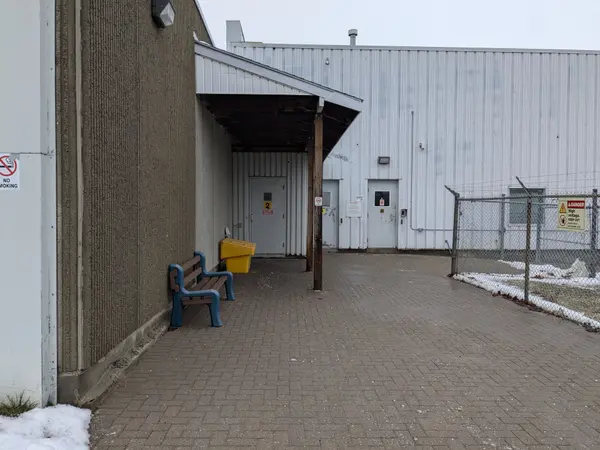 Barrie, ON L4N 8X9,279 Bayview DR #B