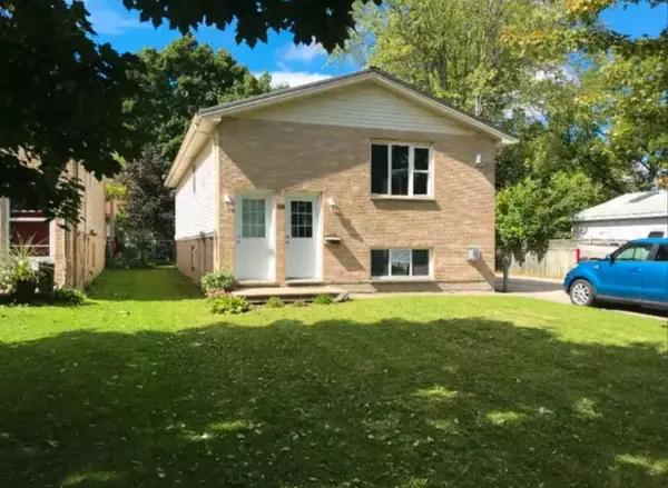 228 Queen ST, Stratford, ON N5A 4P1