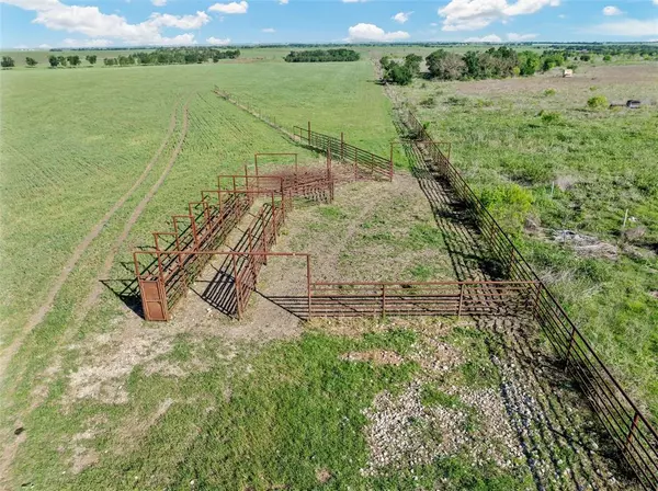 Burlington, TX 76519,321 CR 354