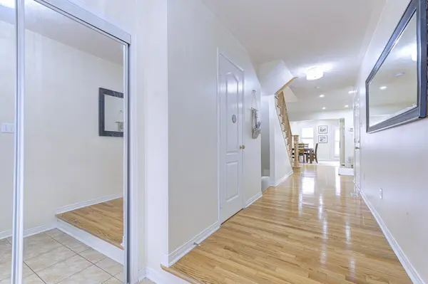 Brampton, ON L6X 0K6,169 Crystal Glen CRES