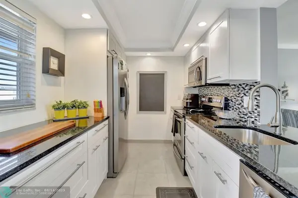 Boynton Beach, FL 33435,2300 NE 1st Ln #409