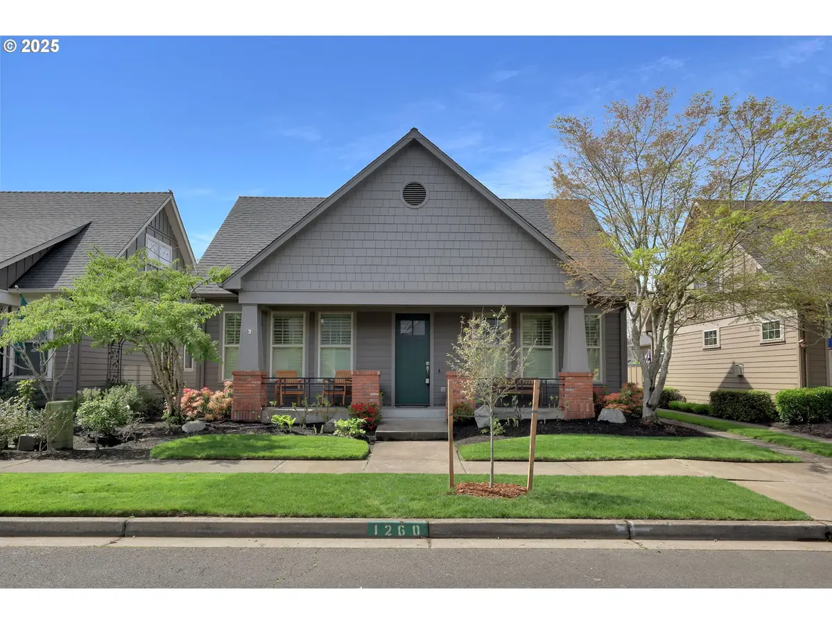 1260 LITTLE JOHN LN, Eugene, OR 97401