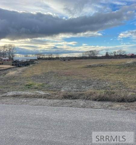 Shelley, ID 83274,808 N 825 E