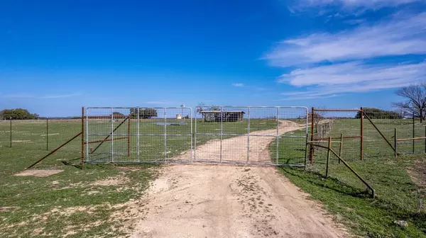 Mullin, TX 76864,1312 US Highway 84 W