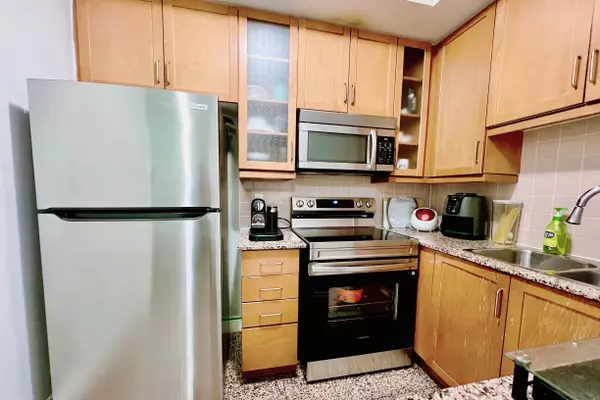 Toronto C14, ON M2N 7K3,60 Byng AVE #1315