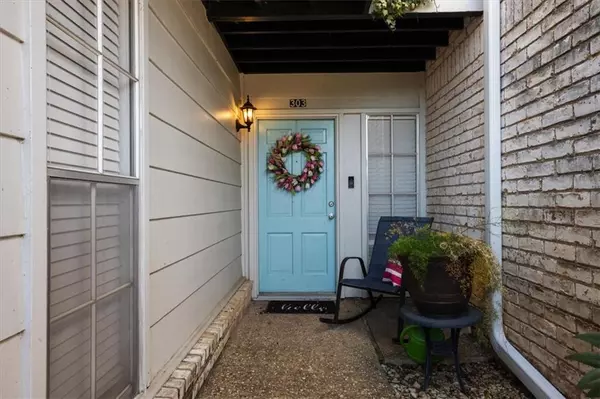 Waco, TX 76708,2903 Lake Shore Drive #303