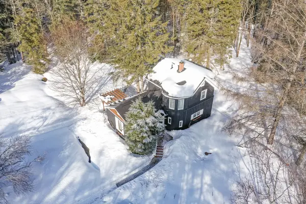 Bracebridge, ON P1L 1W9,1444 Stoneleigh RD