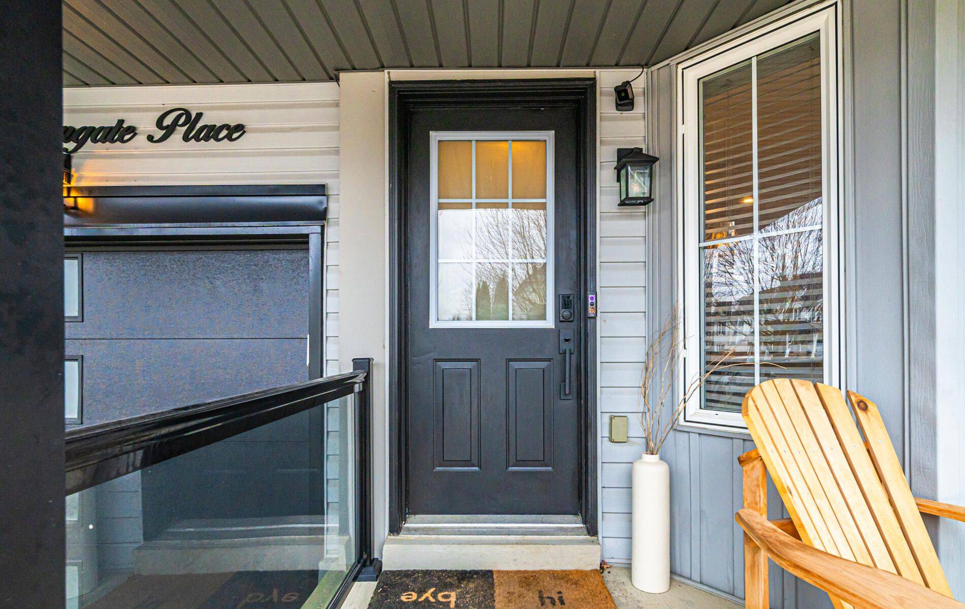 Whitby, ON L1R 3E8,33 Harrongate PL