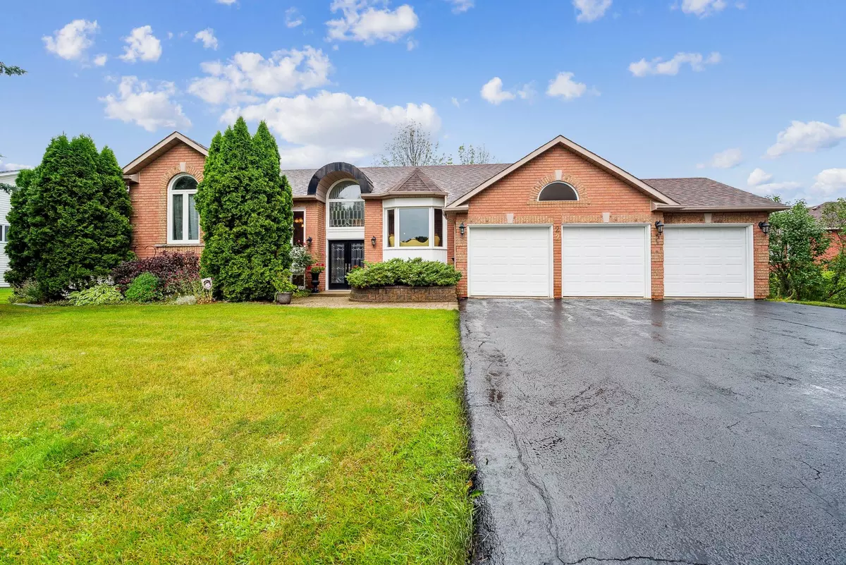 Wasaga Beach, ON L9Z 1J9,22 Lamont Creek DR S