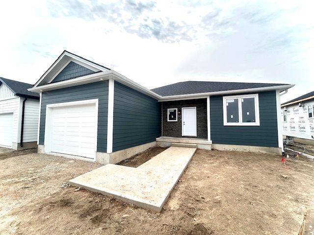 Aylmer, ON N5H 0A1,49 Rebecca DR