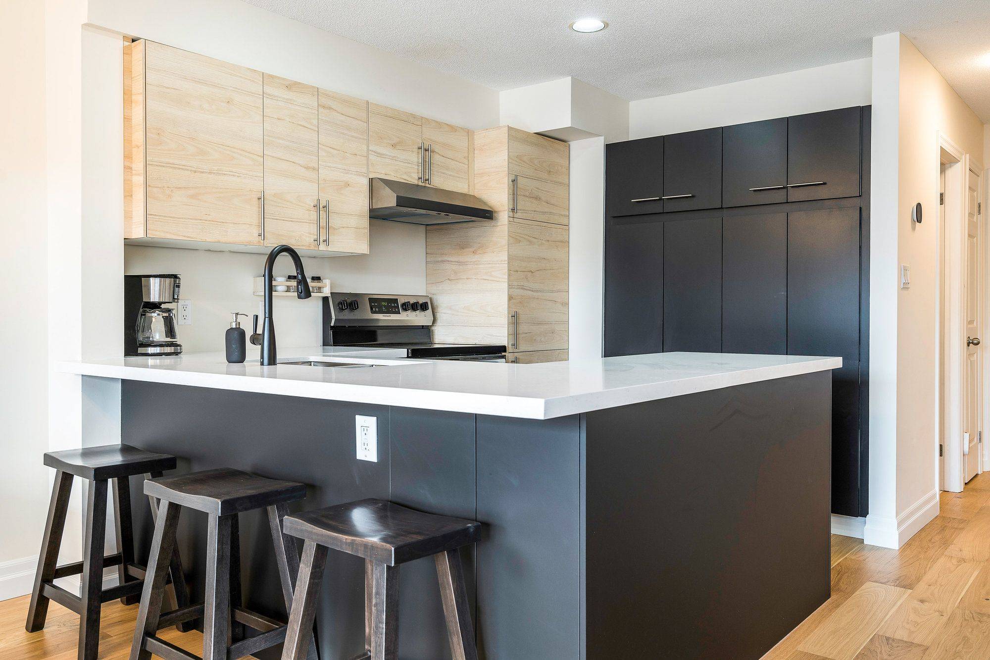 Blue Mountains, ON L9Y 0M4,162 Settlers WAY #40