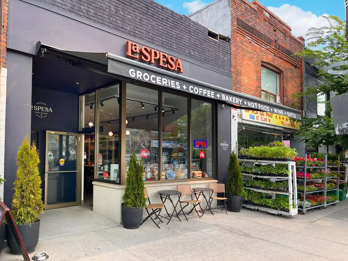Toronto W03, ON M6N 1J1,1700 St Clair AVE W