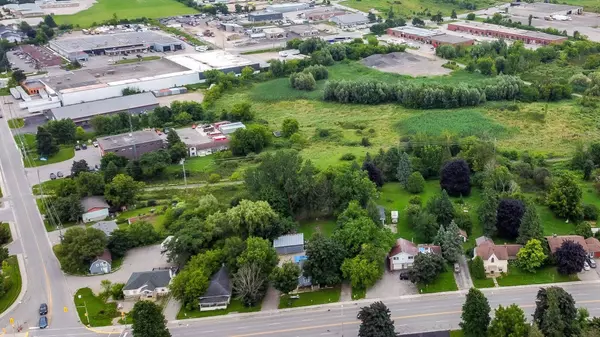 Orangeville, ON L9W 1L3,290 Broadway N/A