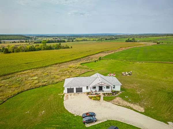 Meaford, ON N4K 5W4,638508 St Vincent Sydenham Townline